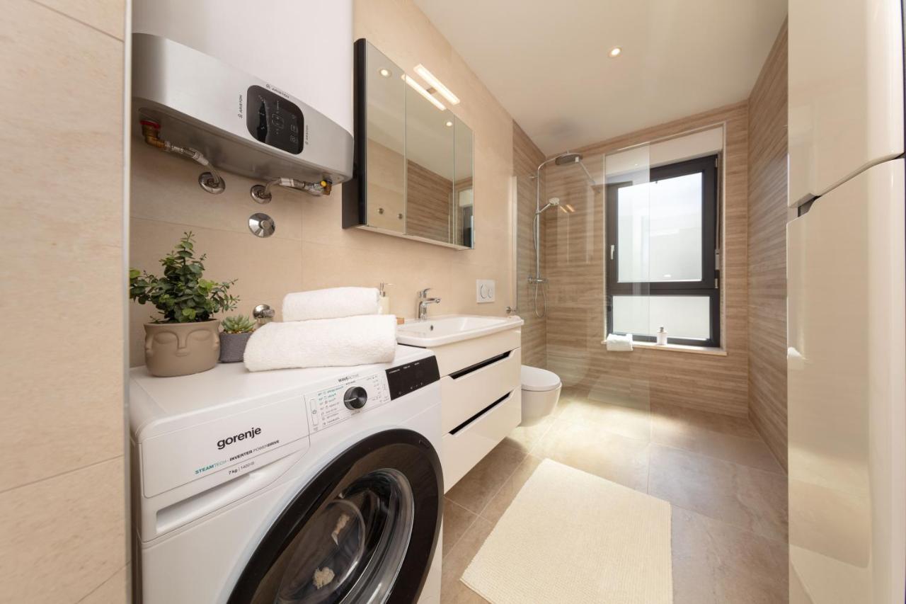 Tirkiz Apartment Banjole Luaran gambar
