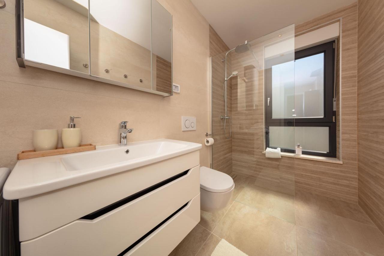 Tirkiz Apartment Banjole Luaran gambar