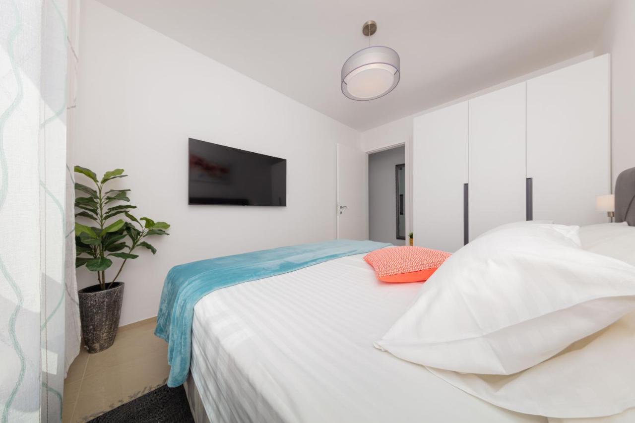Tirkiz Apartment Banjole Luaran gambar
