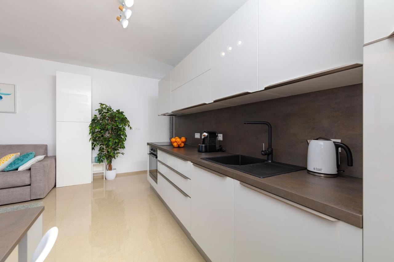 Tirkiz Apartment Banjole Luaran gambar