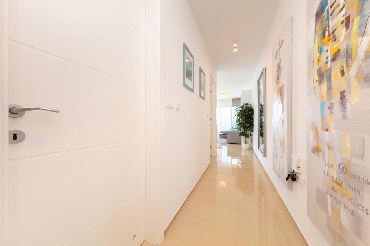 Tirkiz Apartment Banjole Luaran gambar
