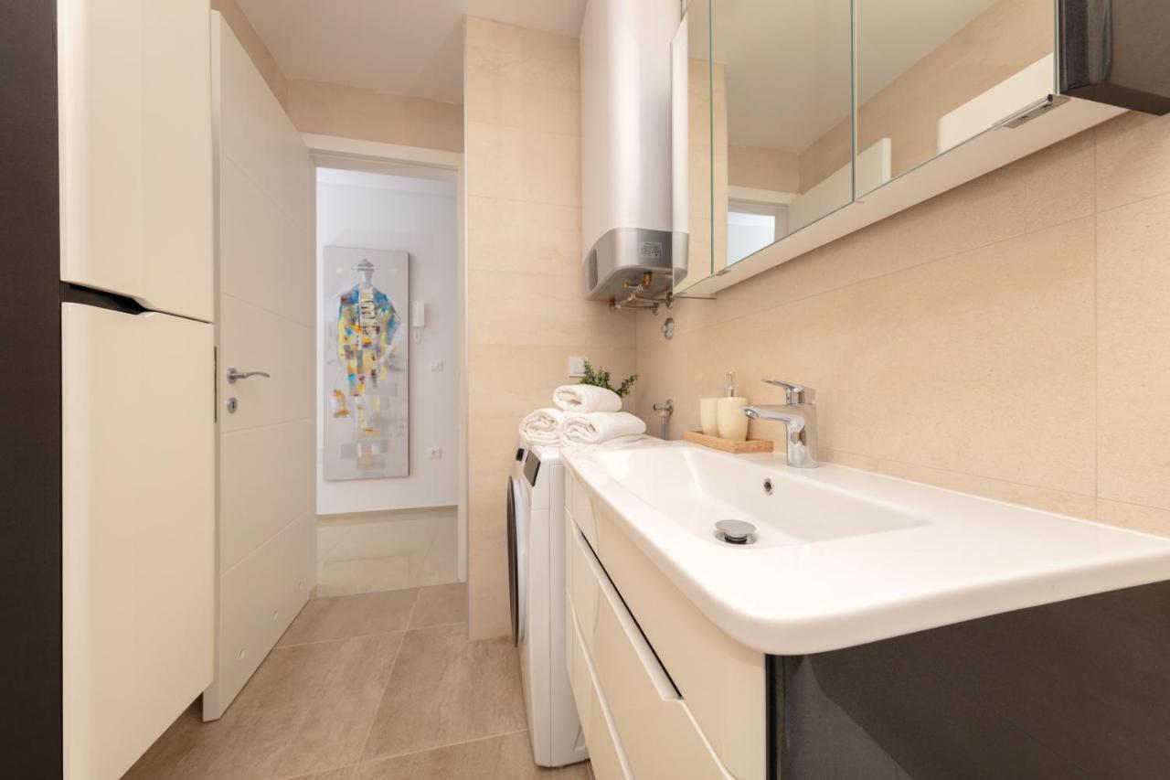 Tirkiz Apartment Banjole Luaran gambar